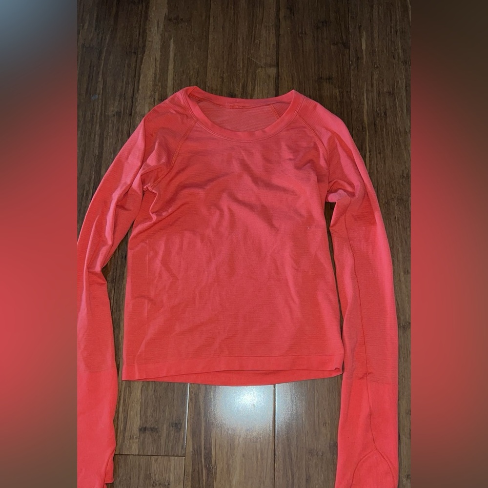 lulu swiftly tech long sleeve